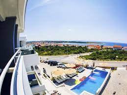Located just a short walk from the palma cathedral in mallorca. Premium Apartment Mit Pool Agz 2022