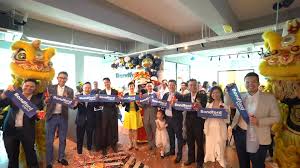Temos vindo a diversificar a nossa gama de produtos ao longo do tempo para melhor servir nossos clientes. Bondford Capital Bondford Capital Grand Opening Facebook