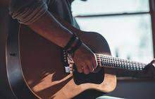 Chord Dan Lirik Lagu Apakah Itu Cinta Ipank Kunci Gitar Dasar Cocok Untuk Pemula Kabar Besuki