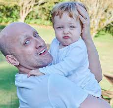 Paulo gustavo chega aos 42 anos cheio de graça e glamurama mostra por que este pai é uma peça e filhos de paulo gustavo surgem em momento raro e detalhe choca a todos país receberá entre 10 e 14 milhões de vacinas de consórcio a partir de fevereiro, diz ms. Paulo Gustavo Celebra Aniversario De Um Ano Do Filho Romeu O Menino Mais Fofo Mais Alegre Mais Feliz Do Mundo Estrelando