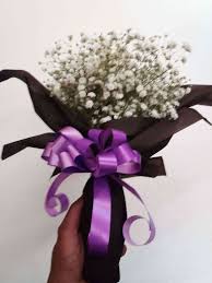 Selain karangan bunga, matahari florist juga menjual berbagai rangkaian lainnya seperti handbouquet , standing flowers hingga artificial flower dari plastik yang siap di kirim ke kota tujuanmu. Bunga Hand Buket Bucket Bouquet Hbbb 0451 Toko Bunga Bandung Monalisa Florist Dekorasi Toko Bunga Di Bandung Toko Bunga Murah Bandung Florist Bandung Florist Di Bandung Florist Murah Bandung