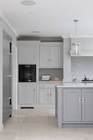 Tiles In Kitchen Design Kitchen Design Software Online Free Bath And Kitchen Design Kitchen Design Lightin In 2020 Kitchen Layout Kitchen Design Diy Kitchen Design
