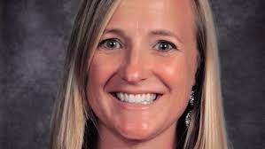 Resignation of Walnut Grove Elementary teacher draws outcry