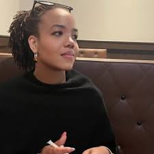 Swipe: Gospel Artist #ToddDulaney addressed his concerns about the attire  being worn during Stellar Awards weekend. Share your thoughts.  #GospelArtistEnt @aldrenmccullar