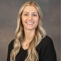 Anna Owsley's Instagram, Twitter & Facebook