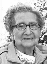 Leila Carlson's Instagram, Twitter & Facebook