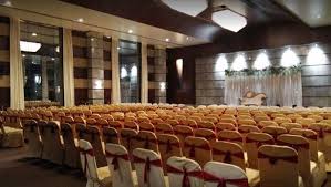 The blue water convention center offers a 20,000 sq. Hotel Bluewater Pune Banquet Wedding Venue With Prices
