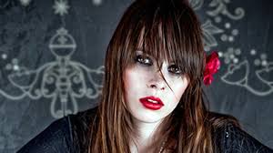 Teri Bender's Instagram, Twitter & Facebook