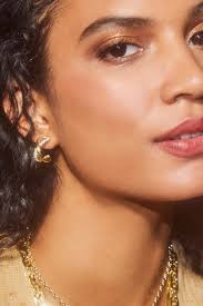 Kendra Scott: Annie Gold Infinity Huggie Earrings