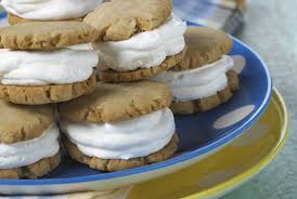 Combine shortening, applesauce, egg, and vanilla with mixer. Frozen Sugar Cookie Sandwiches Davita