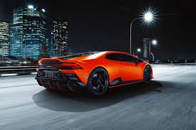 As the name and pictures suggest, it's a convertible version of the sian that we first saw in 2019. Unubersehbar Lamborghini Huracan Evo Fluo Capsule
