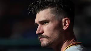 Extra Bases: Diamondbacks don't wait around for Andrew Heaney in Pirates'  5-0 loss