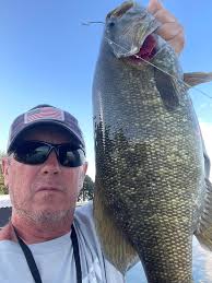 4 inch🍆 went in and 19 inch came out🍑 iykyk👀😂