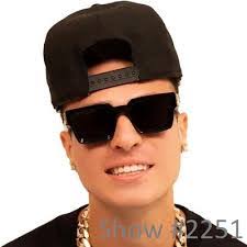 Reno Davis's Instagram, Twitter & Facebook