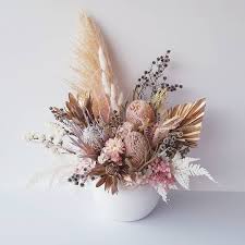 Jul 15, 2021 · in addition, if you want the landscaper to plant new flowers, you can expect to pay an hourly fee of $25 to $200. Sonny Willow Perth Florist On Instagram Another Beautiful Everlasting Perth Dried Flower Arrangements Dried Flower Bouquet Flower Arrangements