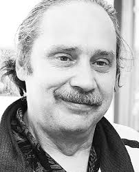 Mouat's welcomes familiar face