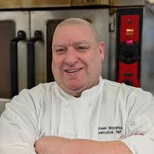 Chef Michael Woodman, Plymouth State University (PSU) Dining's Executive  Chef, recently won the Highliner Foodservice Culinary Competition, an event  focused