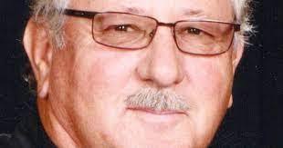 Doug Hoppe's Instagram, Twitter & Facebook