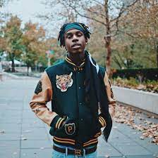 Tremaniaurus bartlett, known professionally as polo g, is an american rapper, singer, and songwriter from chicago, illinois. Polo G Wallpapers Top Free Polo G Backgrounds Wallpaperaccess