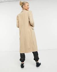 Dans ce cas, le mot couleur et le nom qui suit sont tous deux invariables. Topshop Manteau A Rayures De Couleur Craie Fauve Asos