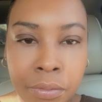 Lana Willis's Instagram, Twitter & Facebook