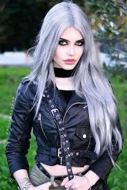 pin van alan weaver op emo modellen bikerchicks portret