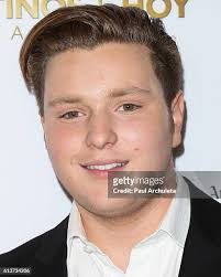 Christopher Siefken's Instagram, Twitter & Facebook