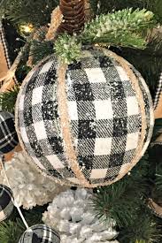 Black And White Buffalo Check Christmas Decor Buffalo Check Ribbon Ideas With Images Buffalo Check Christmas Decor Christmas Ornaments Plaid Christmas Decor