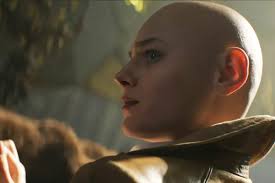 Deadpool y Lobezno» — el villano, interpretado por Emma Corrine, es similar  a Hans Landa por