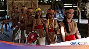 Hal itu dikarenakan kata tersebut sering diucapkan dan diperdengarkan. Bhinneka Tunggal Ika Arti Tujuan Dan Maknanya