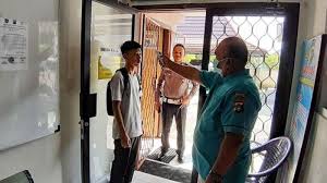 We did not find results for: Samsat Beltim Wajibkan Wp Cuci Tangan Sebelum Dilayani Divisi Humas Polri