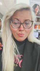 Amanda Lanning's Instagram, Twitter & Facebook