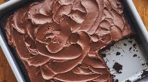 Un Gateau Sans œufs Ni Produits Laitiers Prepare Et Peut Etre Meme Deguste A Meme Le Plat De Cuisson Desert Dessert Desserts Food