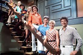 A collection of trivia questions about the brady bunch. Brady Bunch Answers And Winners