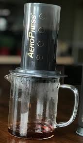 Espresso Und Kaffeezubereiter Aeropress Bild 5 Kaffeezubereiter Kaffee Kochen Bester Kaffee