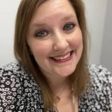 Kimberly Hogue's Instagram, Twitter & Facebook