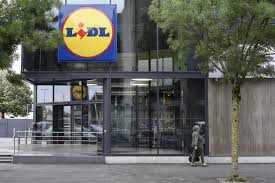 Depuis le 15 janvier 2017, un mineur résidant en france et qui effectue un voyage. Foire Aux Vins Lidl Nos 10 Bouteilles Coup De Coeur A Ne Pas Manquer