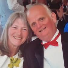 So cheated with this recipe mix but made some lovely low carb cakes , 2 g  net carbs with cream cheese and erythrotol frosting . Yummy