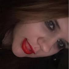 Hi!!! My name is Ella Andrade, and I'm from Olathe, Kansas. I'm not fully  committed to uark yet, but it's one of my top choices! I plan to major in  marketing and