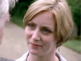 Who is Laura Howard dating? Laura Howard boyfriend, husband