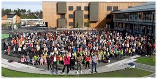 25 elever og tre lærere på breidablikk ungdomsskole må i karantene. Naermiljo Nyheter Fra Sjetne Skole