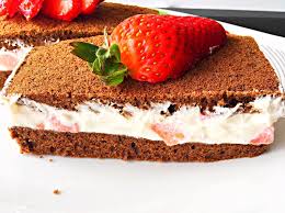 Pe baza de blat de cacao si crema fina cu gust intens de lapte, prajitura kinder felie de lapte este preferata de intreaga familie, mai ales de cei mici. Felie De Lapte Kinder Concurs