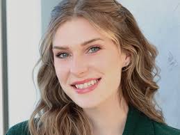 Springfield actress Emma Elliot has role in 'Ask Me to Dance' movie