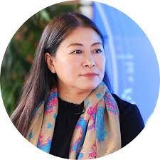 Hành trang” cho bạn trẻ trong hành trình hội nhập tương lai