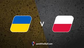 Pada awalnya rusia, ukraina dan belarus adalah sebuah kesatuan wilayah dengan pusatnya yang sekarang ini adalah ibukota ukraina yaitu kiev. Sejarah Sepakbola Polandia Menjadi Ironi Bagi Ukraina Pandit Football Indonesia