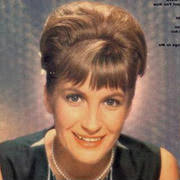 Skeeter davis first charted in 1959. About Skeeter Davis Singer Songwriter 1931 2004 Biography Facts Career Wiki Life