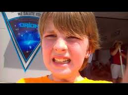 Roller Coaster & Theme Park Fans