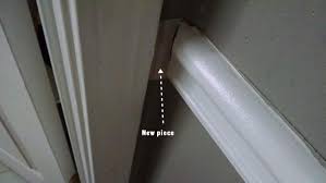 This is usually in tight corners and baseboards are notorious for being difficult to remove. Inside Corners With Chair Rail Molding Doityourself Com Community Forums