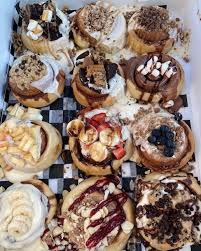 Cinnaholic On Instagram Warning Things Are About To Get Messy Custom Cinnamon Rolls By The Dozen With Over Cinnamon Rolls Delicious Donuts Fun Cooking