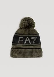 Quoi de mieux pour affronter l'hiver que de porter un bonnet à la fois chaud, confortable et esthétique ? Bonnet En Maille Avec Pompon Et Logo Ea7 Contrastant Homme Ea7